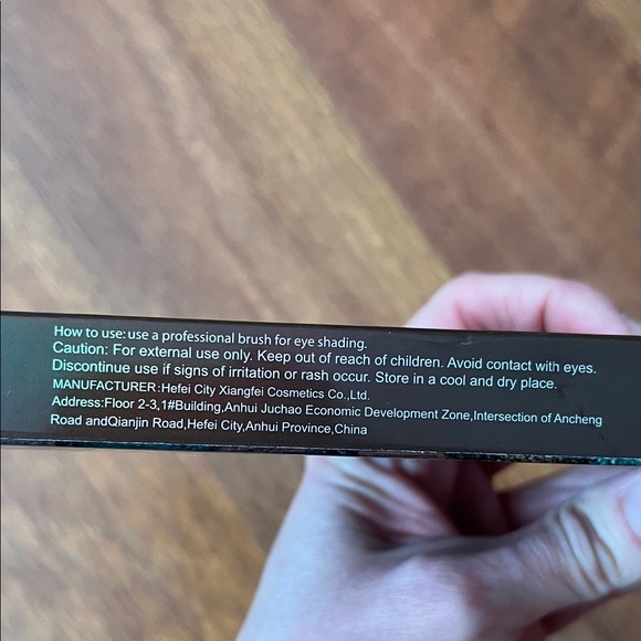 Urban Decay Naked Eyeshadow Palette - Vibrant Hues - Picture 10 of 13